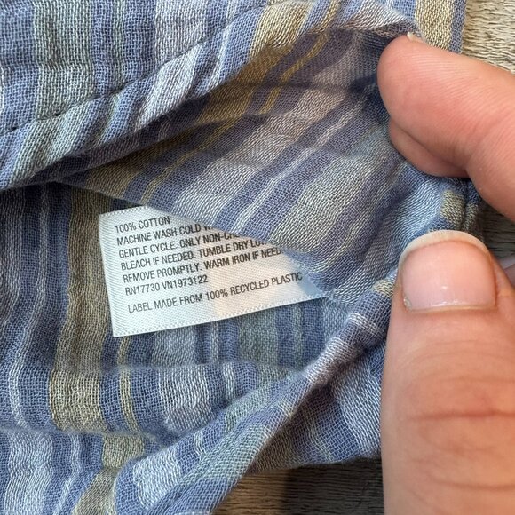 Universal Thread Blue Stripe Long Sleeve Cotton Button Down I16 - Picture 3 of 5